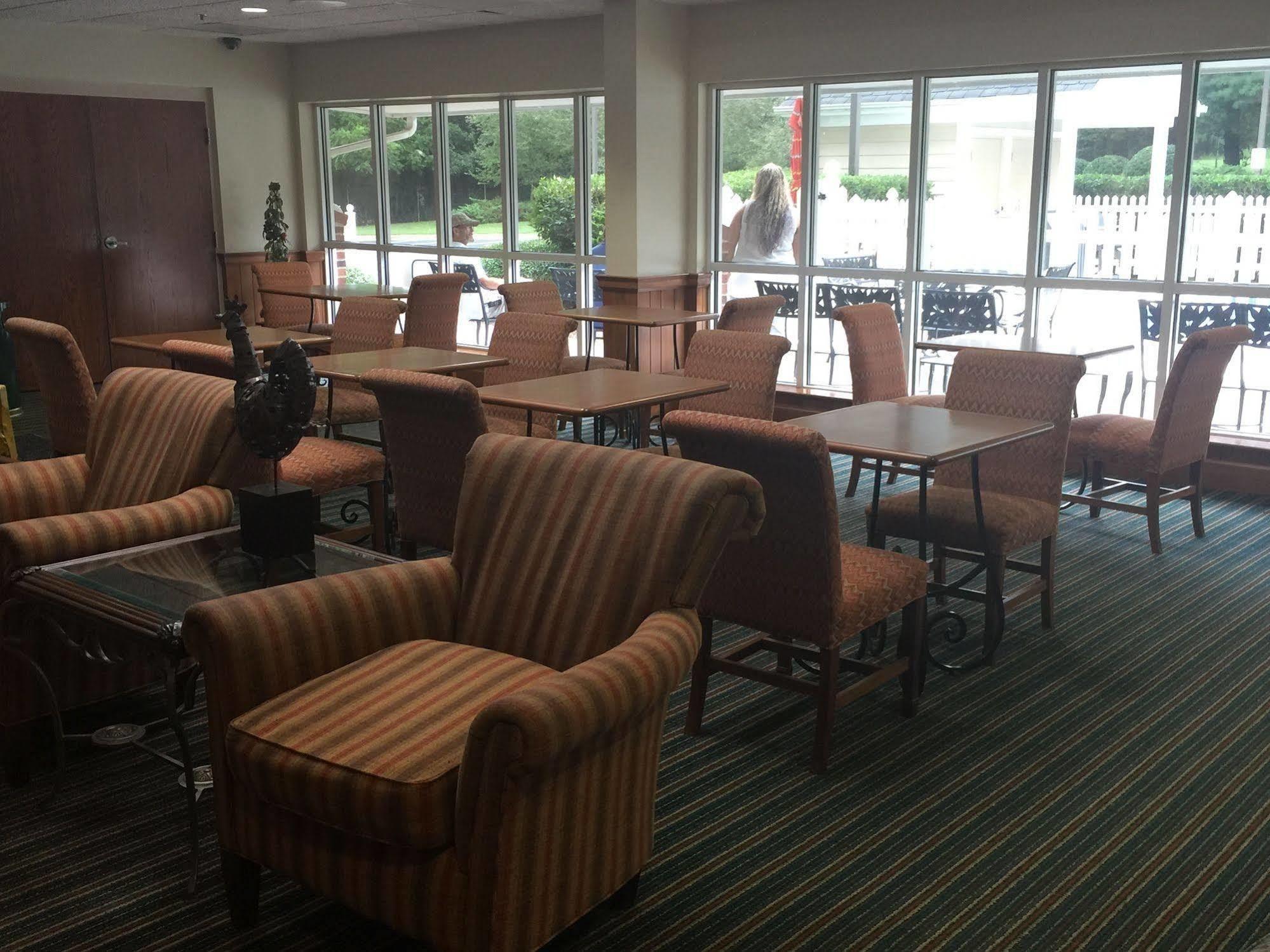 Holiday Inn Express Hotel & Suites Conover - Hickory Area By Ihg Kültér fotó
